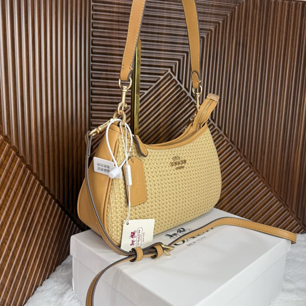 IMG_9918.webp