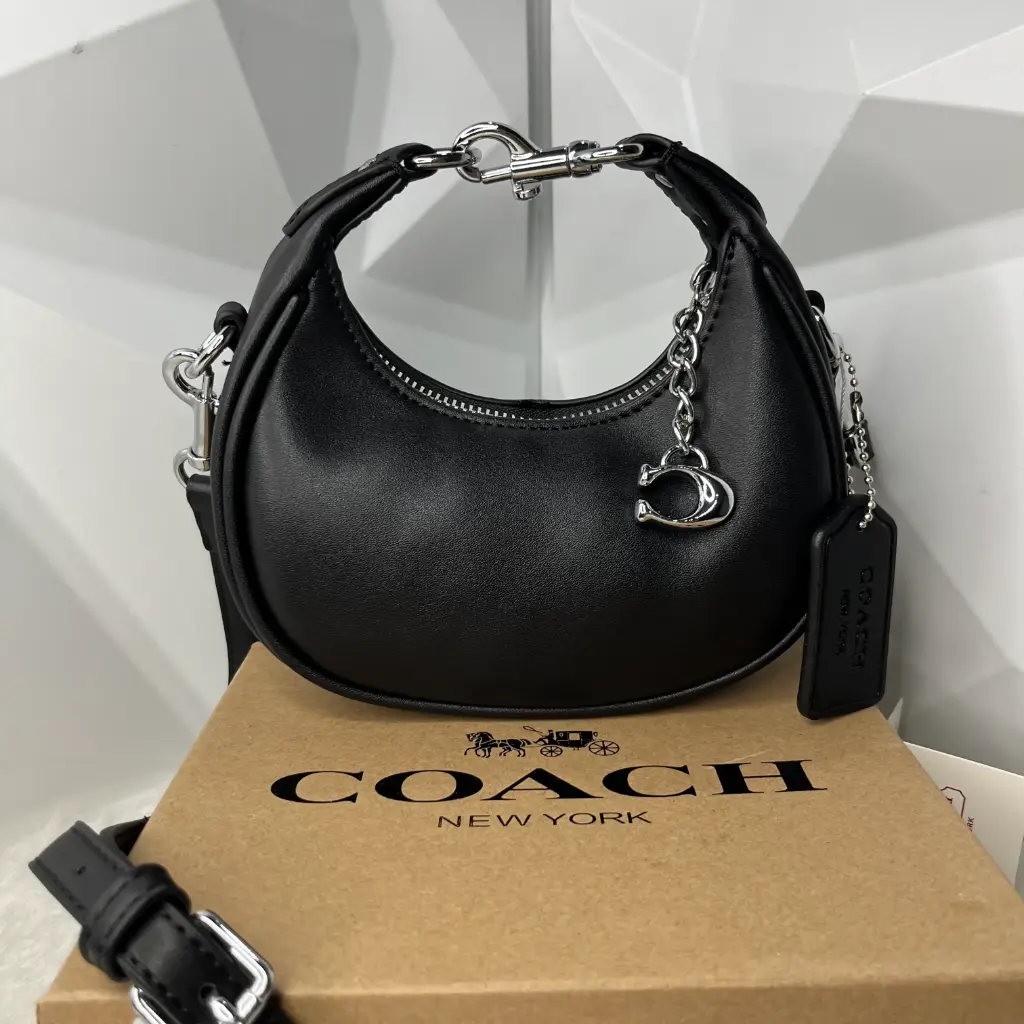COACH Bolsa Mini Jonie Negra