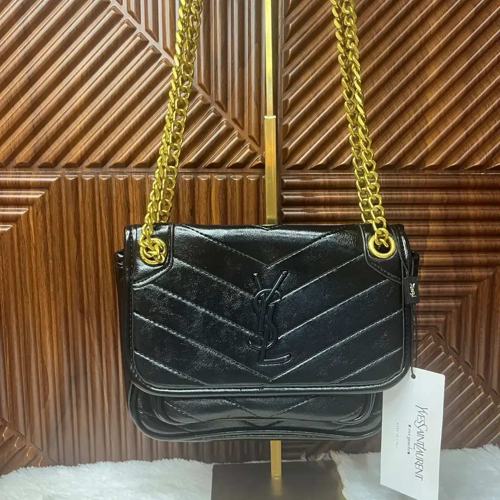 YSL Bolsa Crossbody Negra c/Dorado