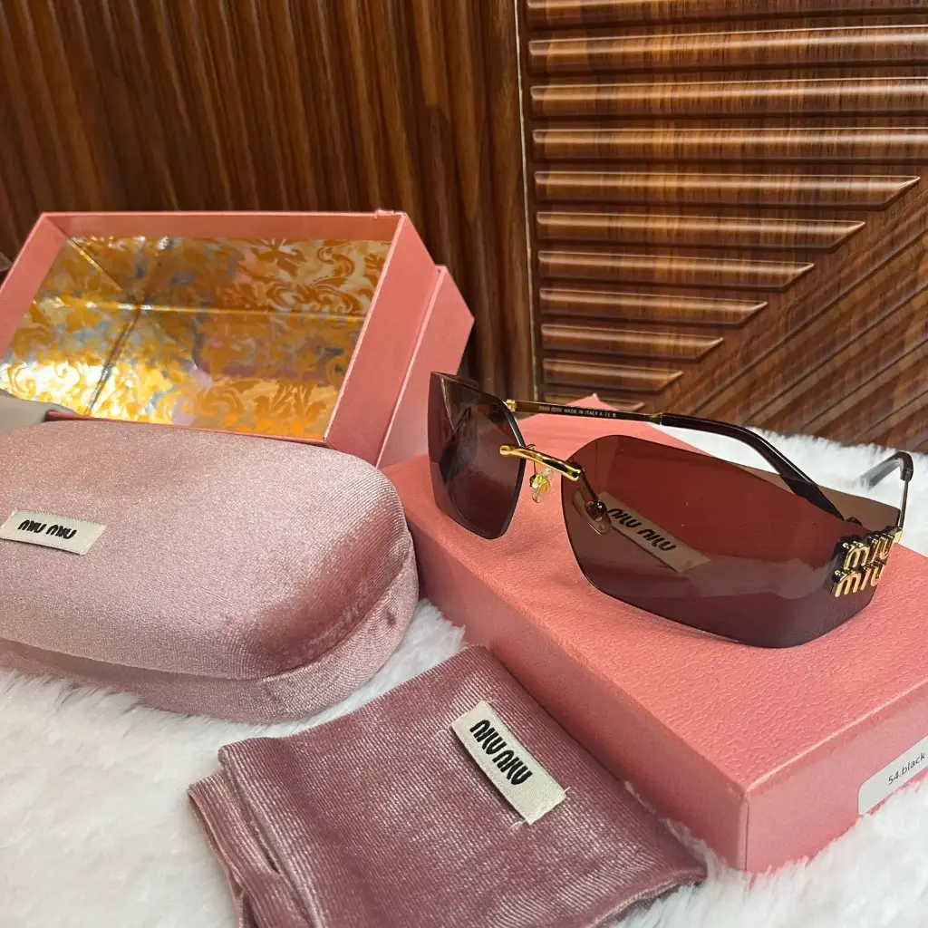 MIU MIU Lentes Runaway Café 