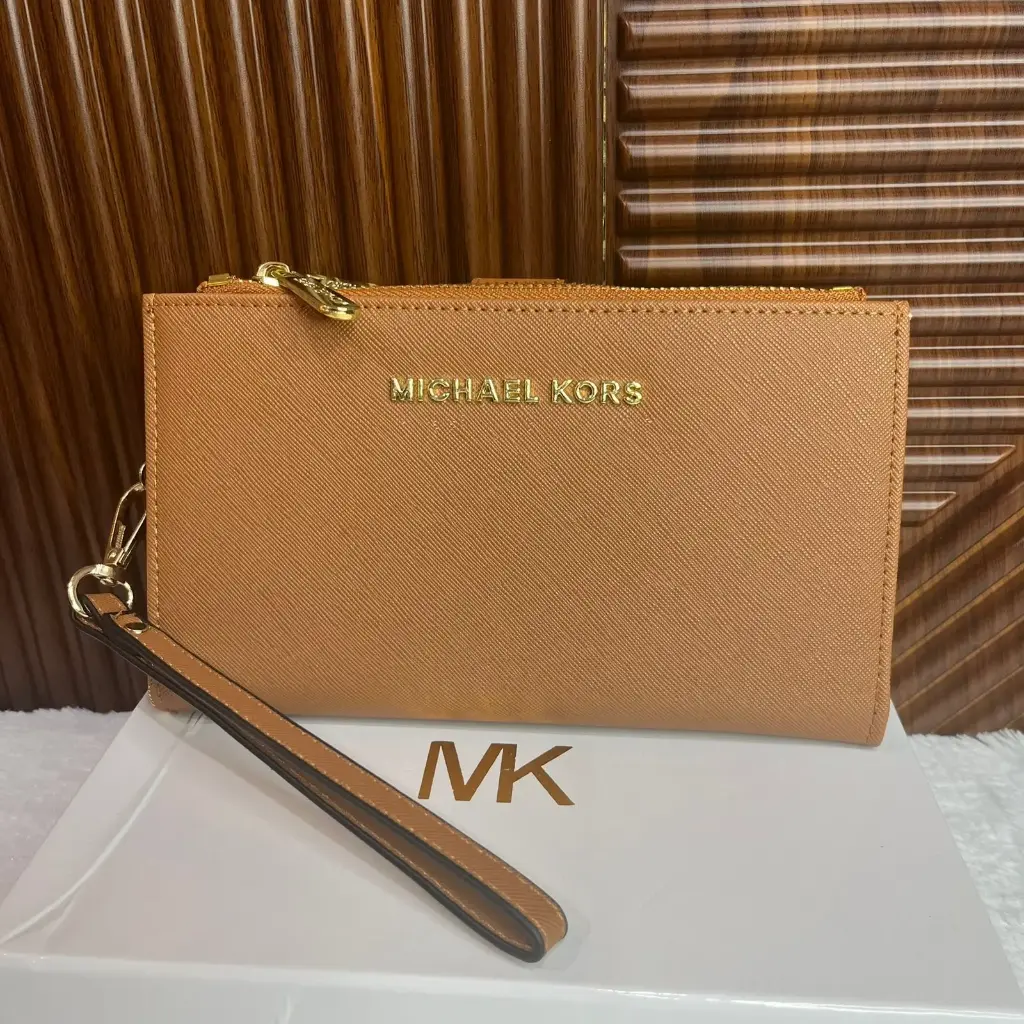 MICHAEL KORS Cartera Muñequera Café 