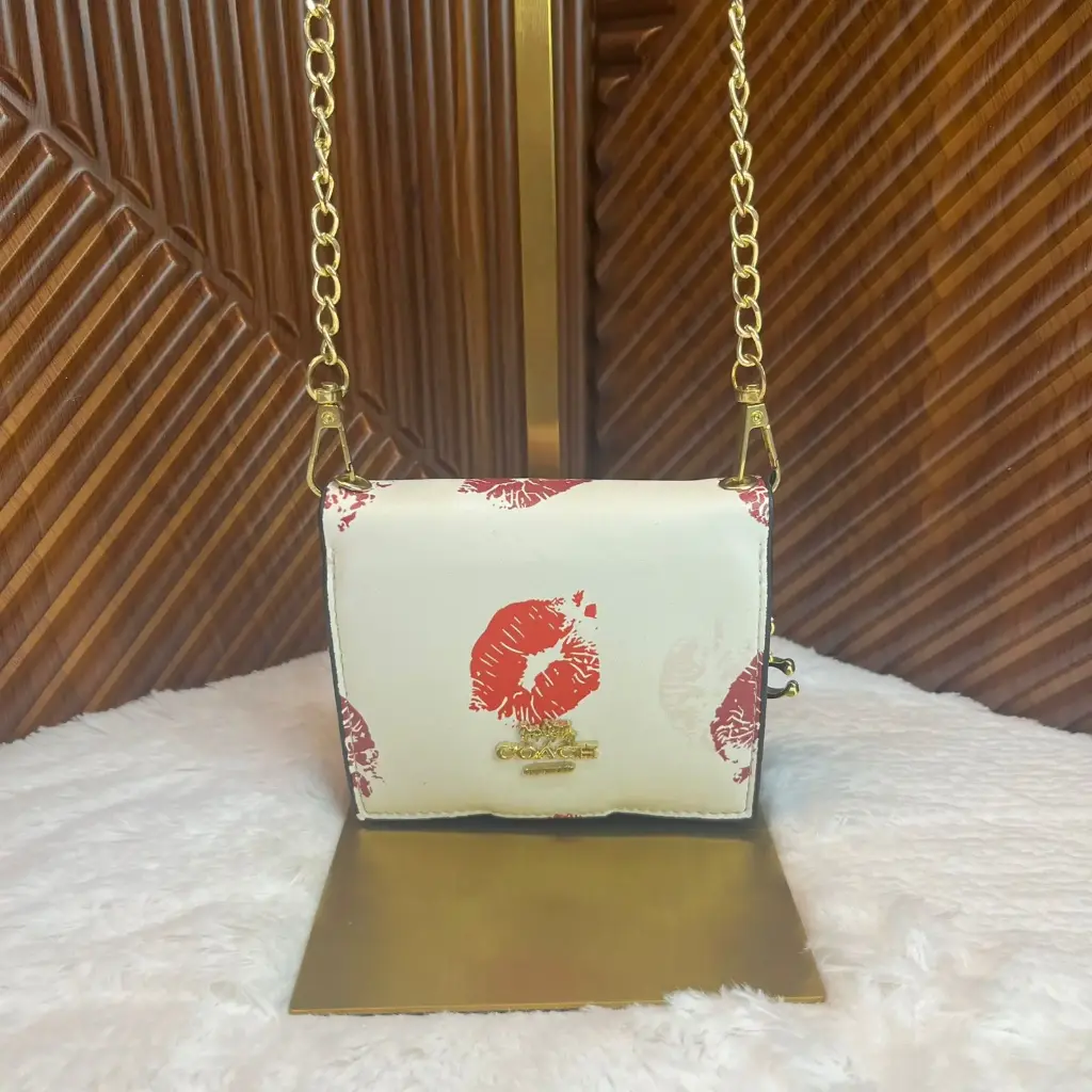 COACH Cartera Besos Crossbody Blanca