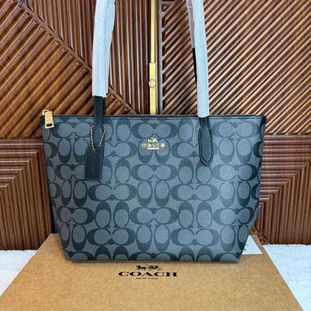 COACH Bolsa Tote Mediana Negra Holograma