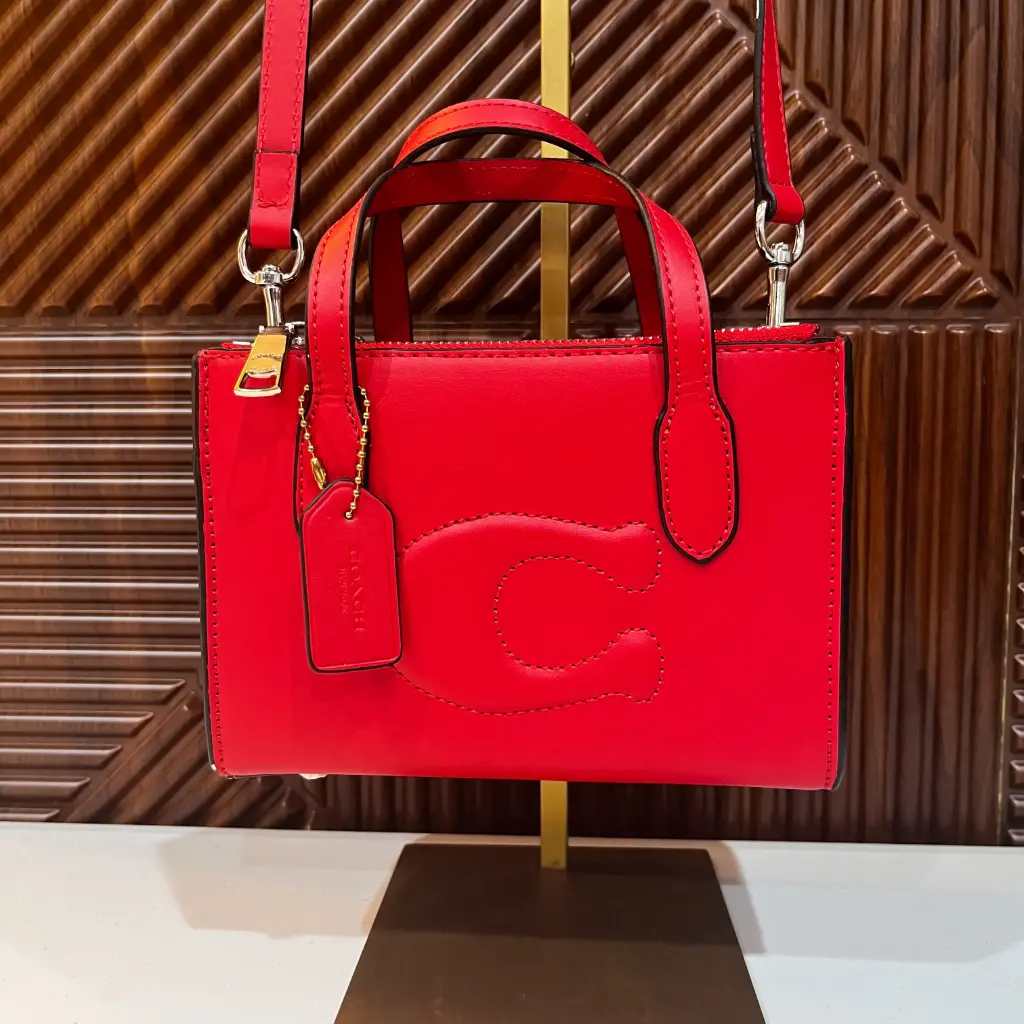 COACH Bolsa Mini Nina Roja