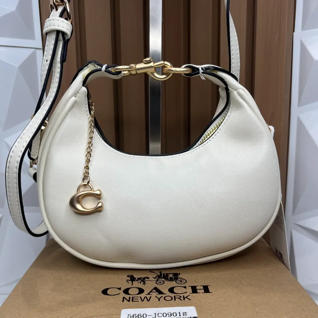 COACH Bolsa Mini Jonie Blanca