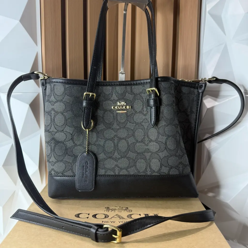 COACH Bolsa Tote Mollie Negra Holograma c/base lisa