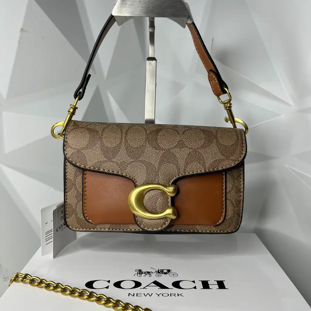 COACH Bolsa Mini Tabby Café