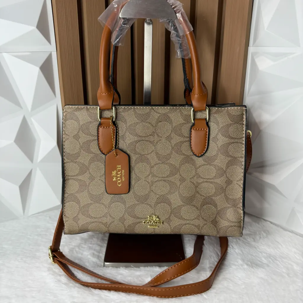 COACH Bolsa Maggie Café Claro Holograma