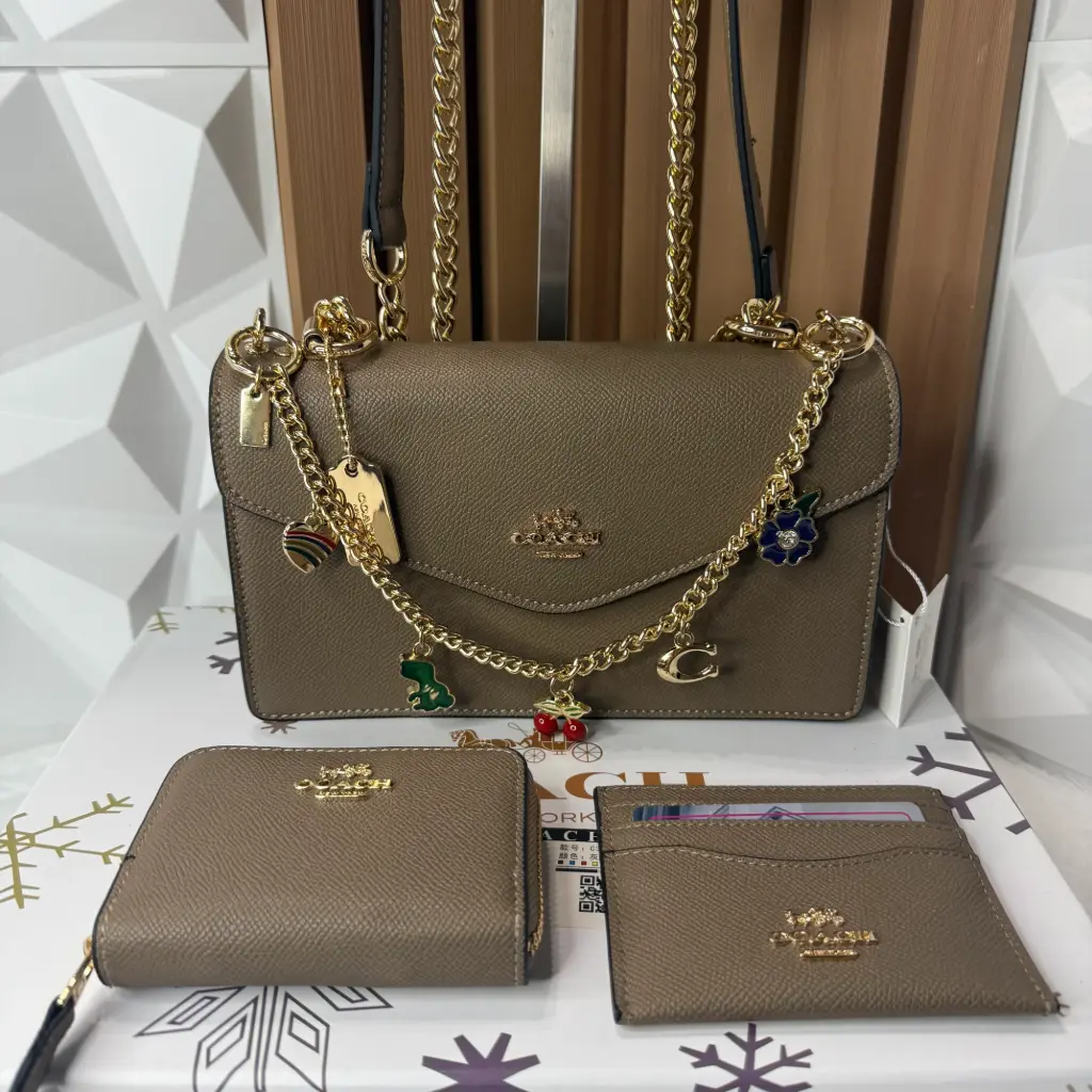 COACH Set Bolsa Sobre con Carteras Café Capuchino
