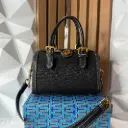 TORY BURCH Bolsa Mini Barrel T Monograma de Lona Negra