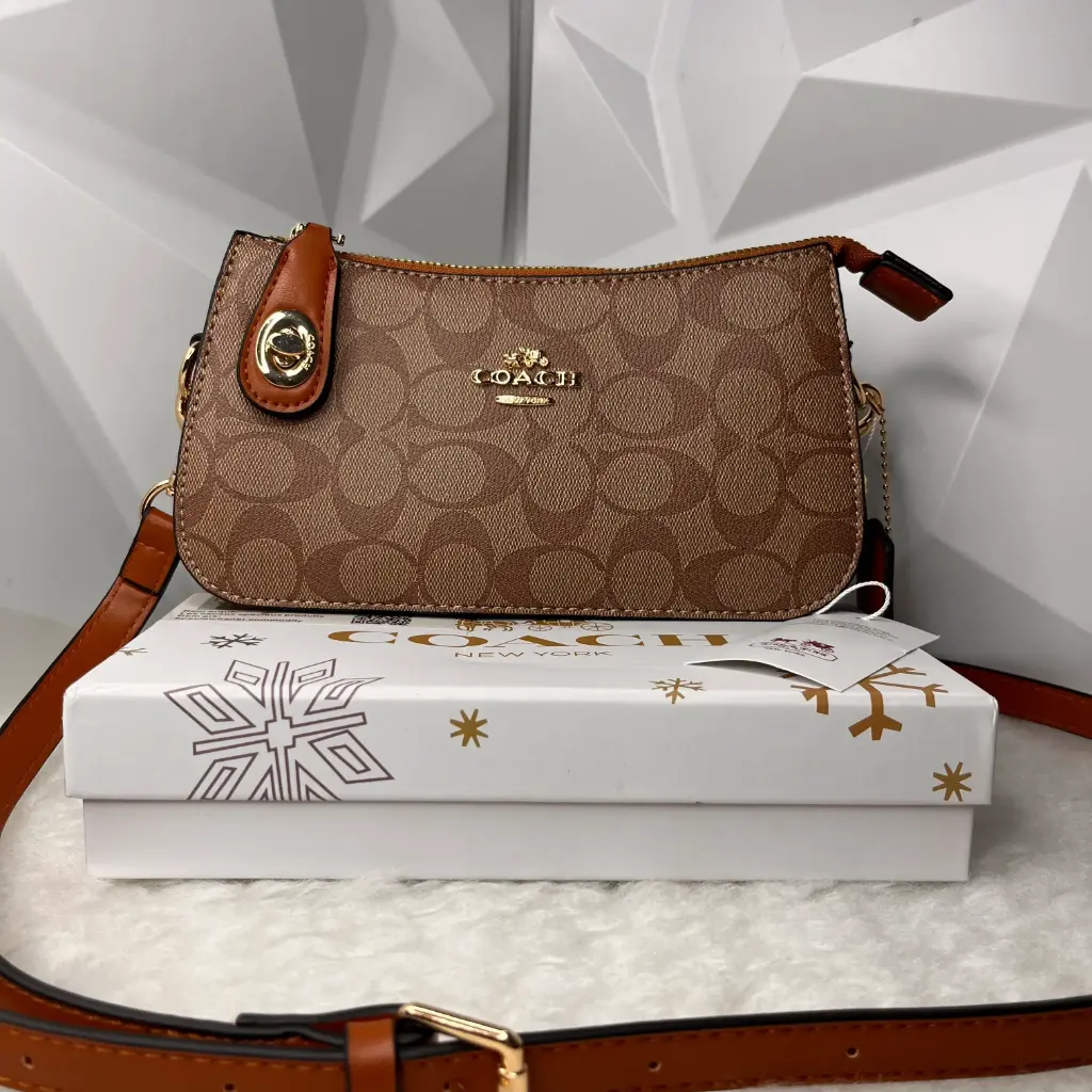 COACH Bolsa Swinger Café