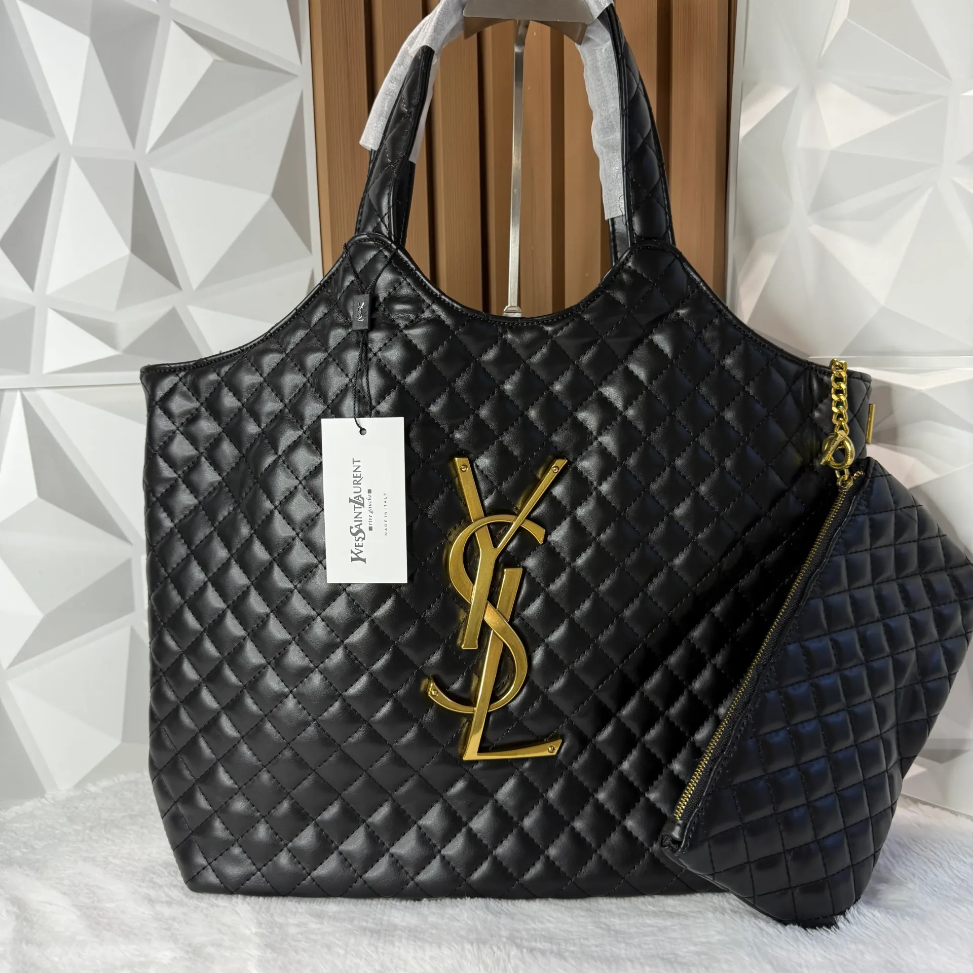 YSL Bolsa Shopping Icare Maxi Grande Negra