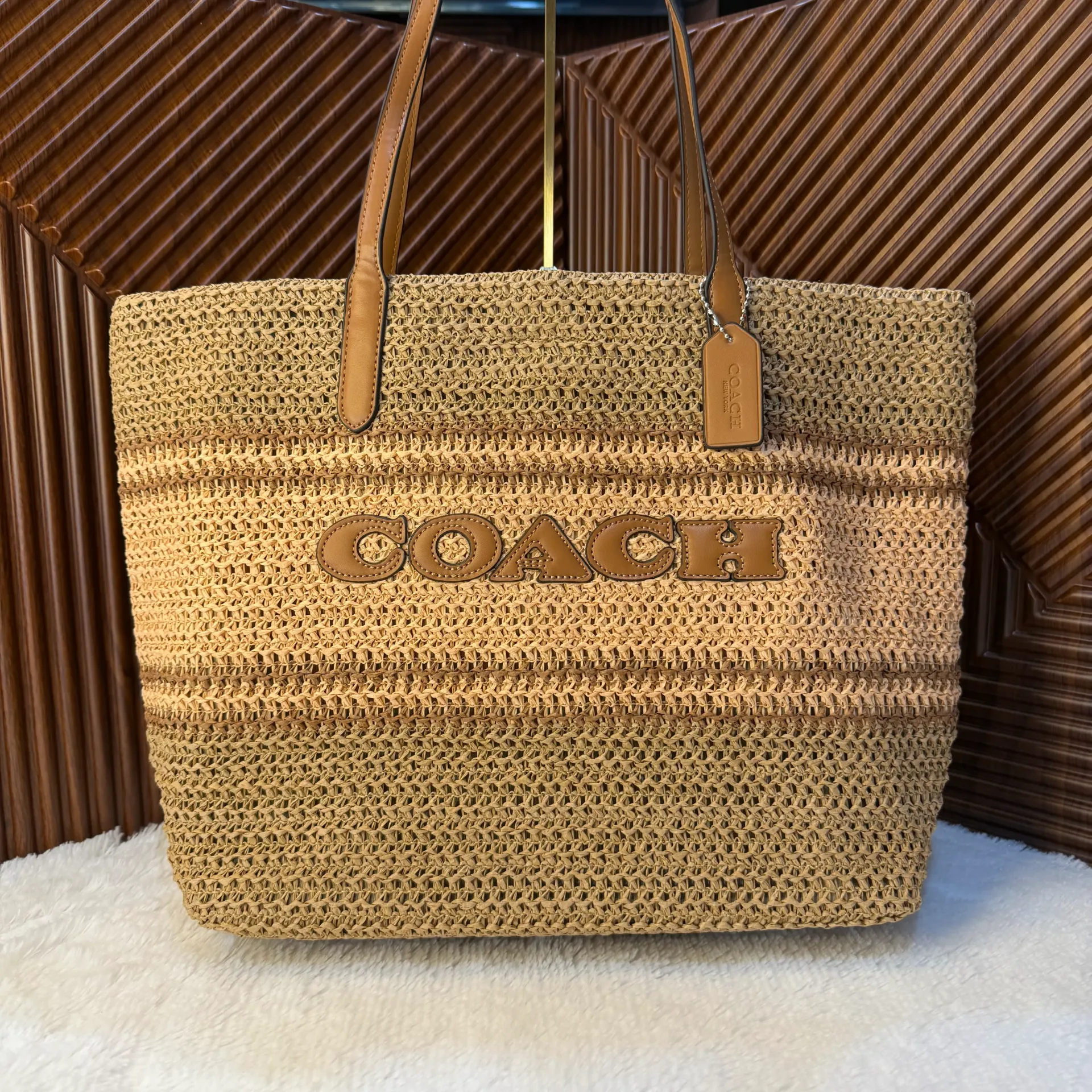COACH Bolsa City Tote de Yute