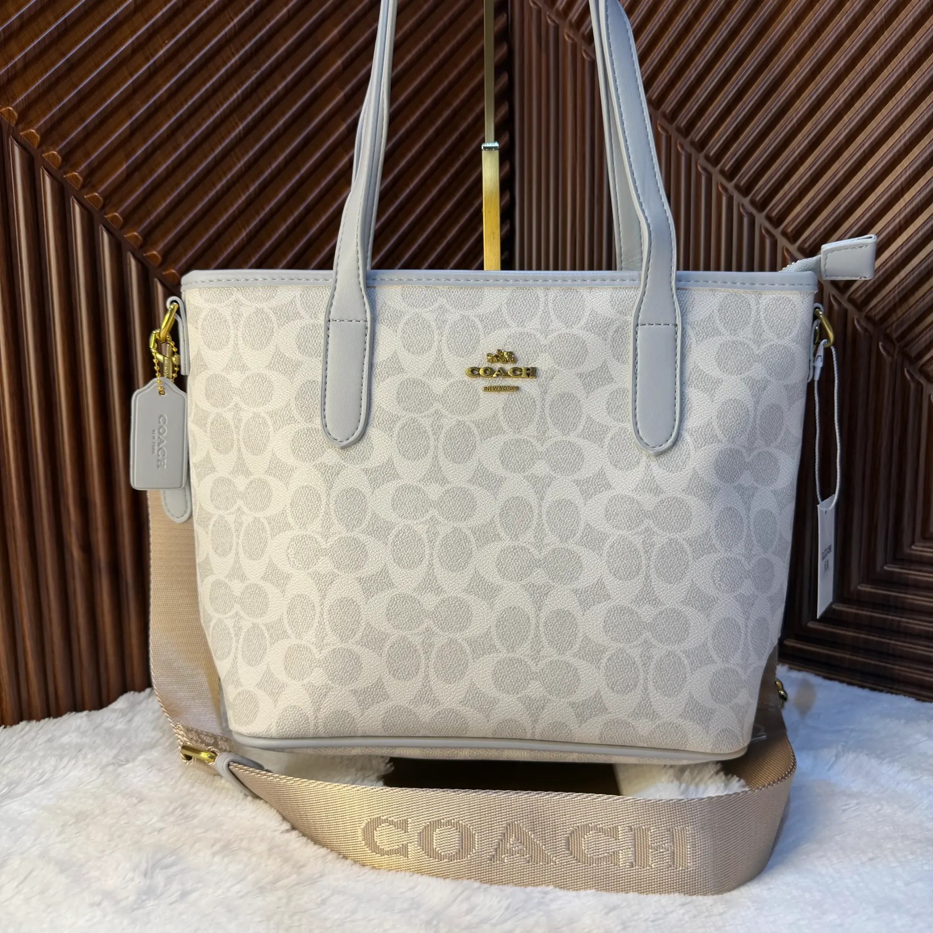 COACH Bolsa City Tote Azul Cielo Holograma