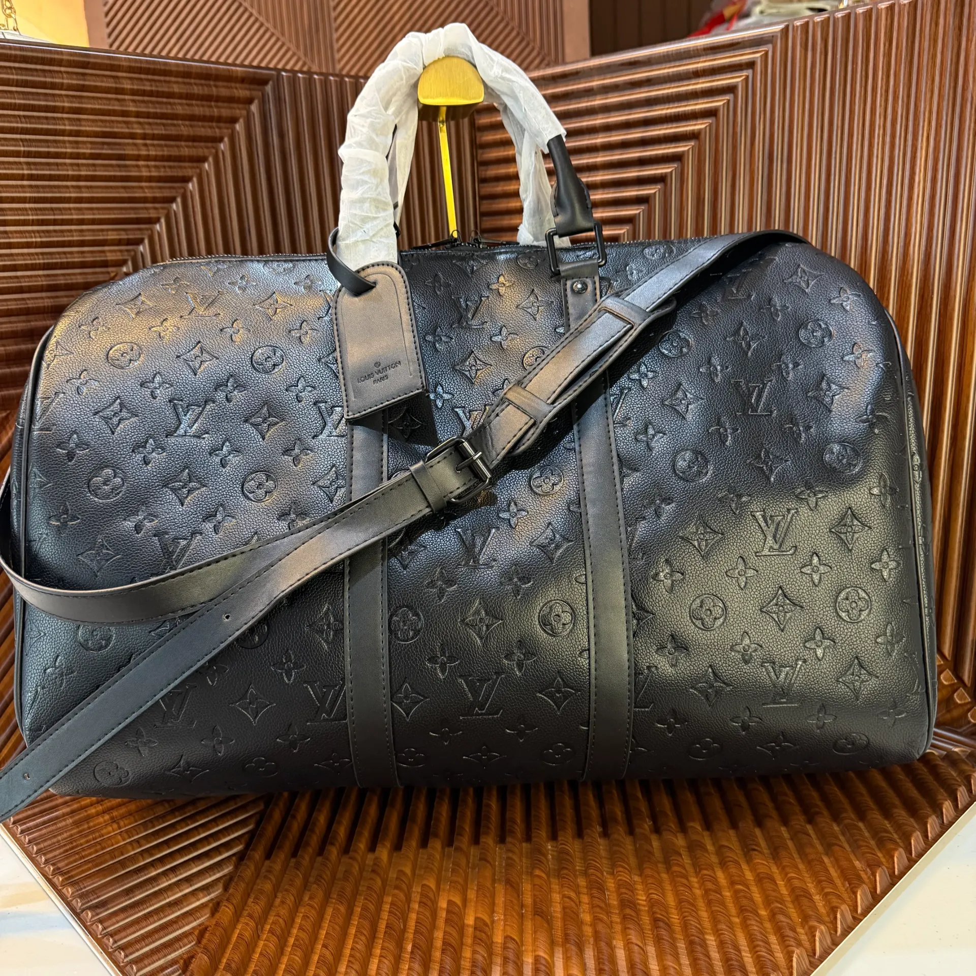 LV Keepall Bandoulière 50 Negra Holograma