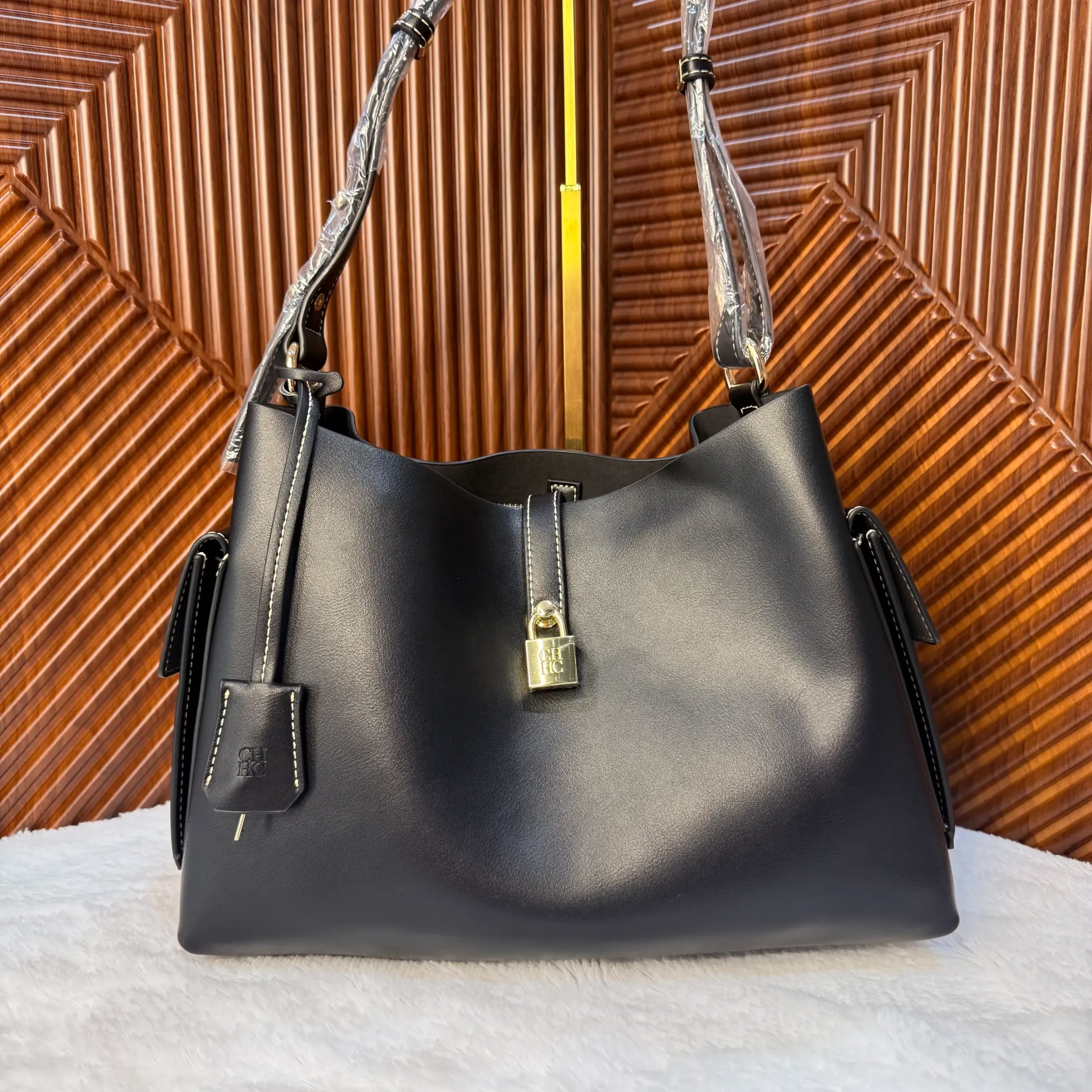 CAROLINA HERRERA Bolsa De Hombro Negra