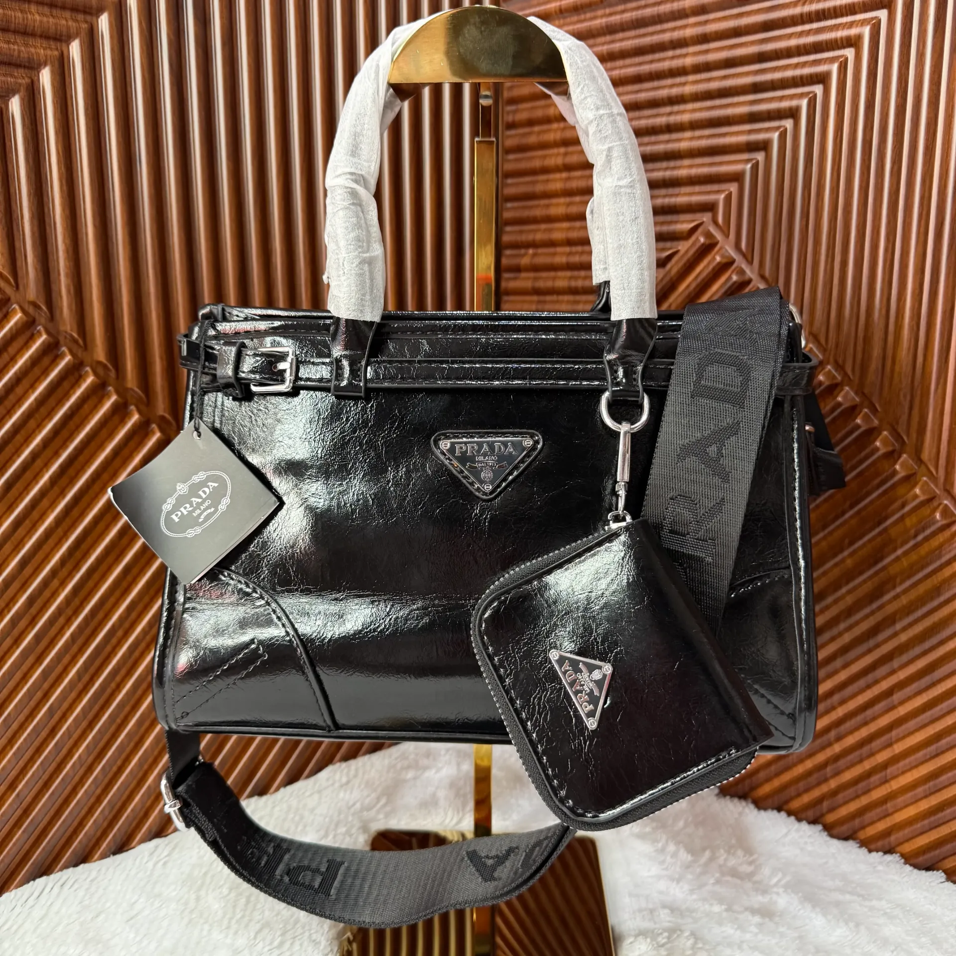 PRADA Bolsa Bonnie Mediana Negra c/Monedero Colgante