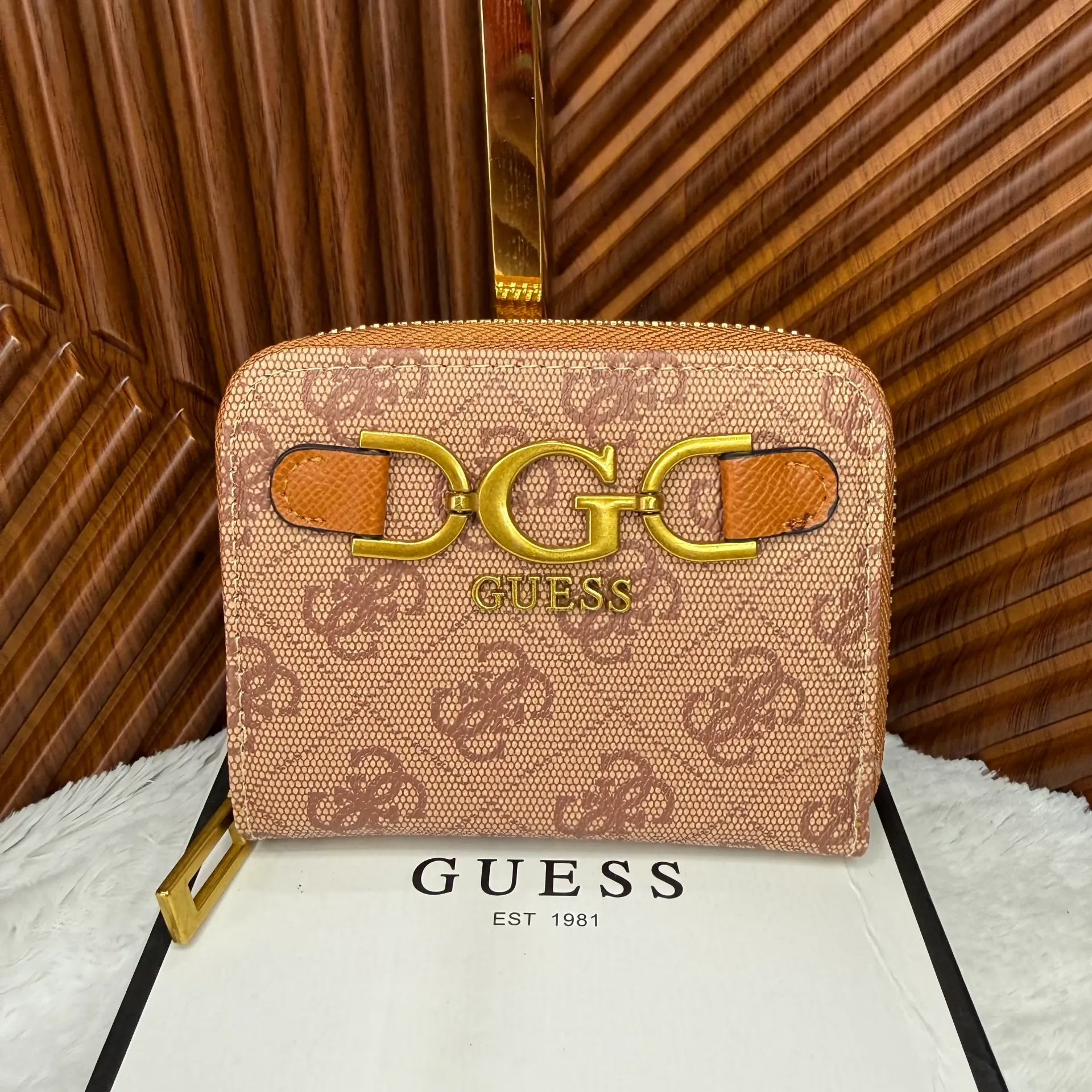 GUESS Cartera Chica Café