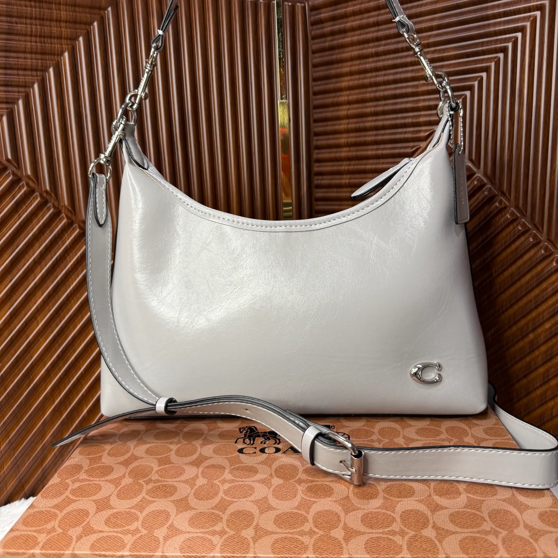 COACH Bolsa Juliet Gris