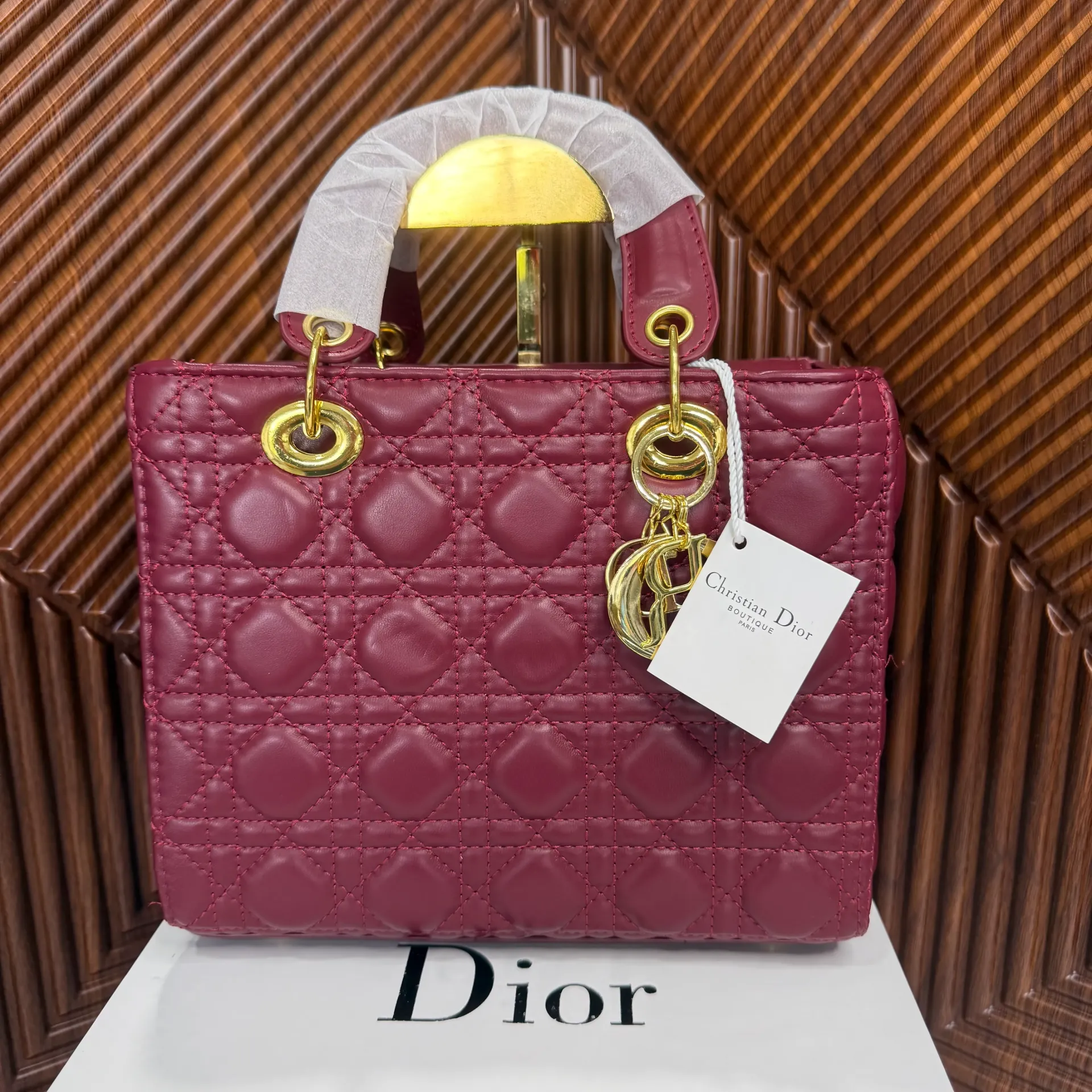 CHRISTIAN DIOR Bolsa Lady L Vino