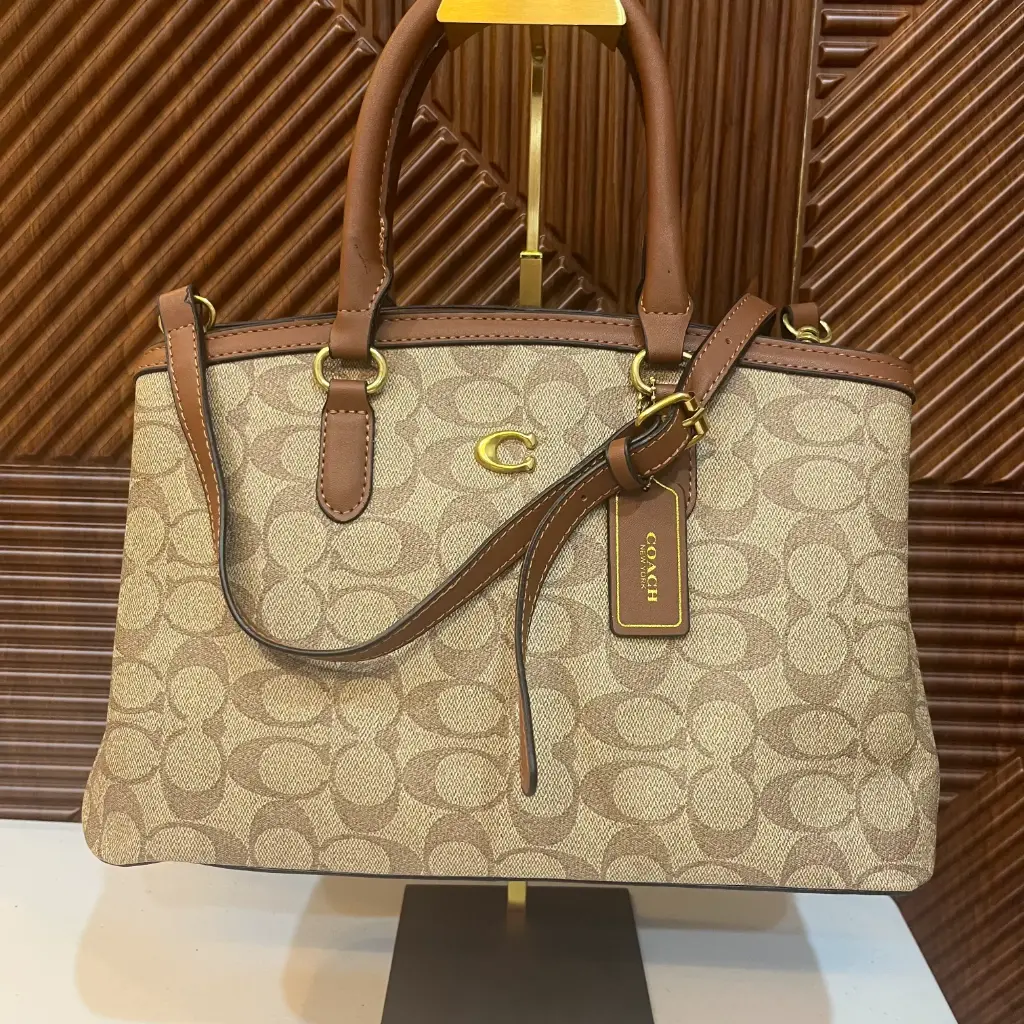 COACH Bolsa Darcie Carryall Café