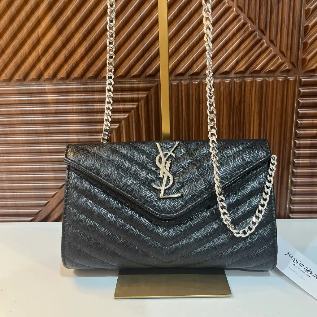 YSL Bolsa Envelope Crossbody Negra c/Plateado