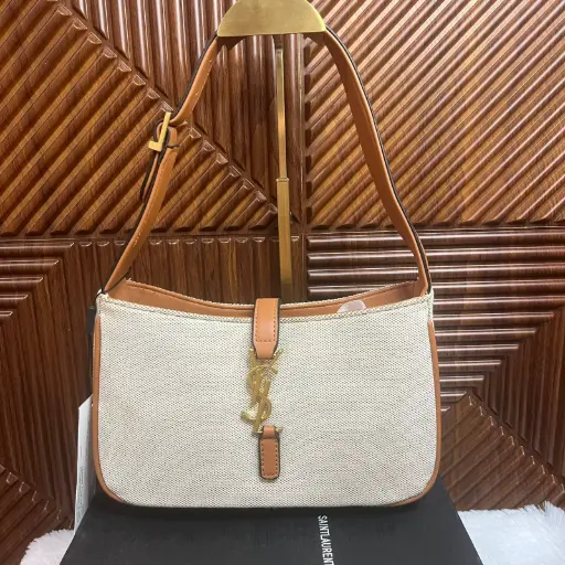 YSL Bolsa Le 5 a 7 Shoulder Beige