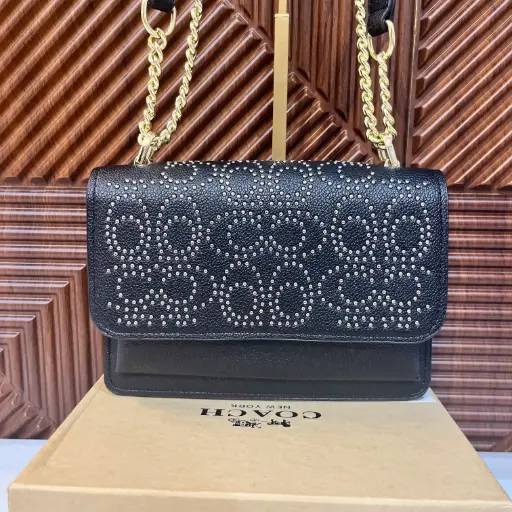 COACH Bolsa Klare Estoperoles Negra