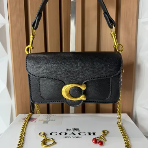 COACH Bolsa Mini Tabby Negra c/Charms