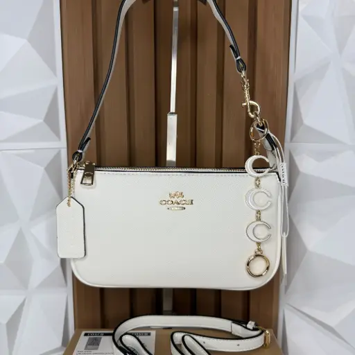COACH Bolsa Nolita Blanca c/llavero colgante