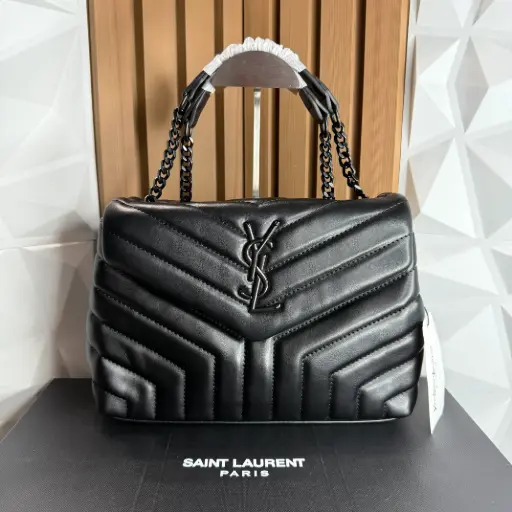 YSL Bolsa LouLou Mediana Acolchonada Negra